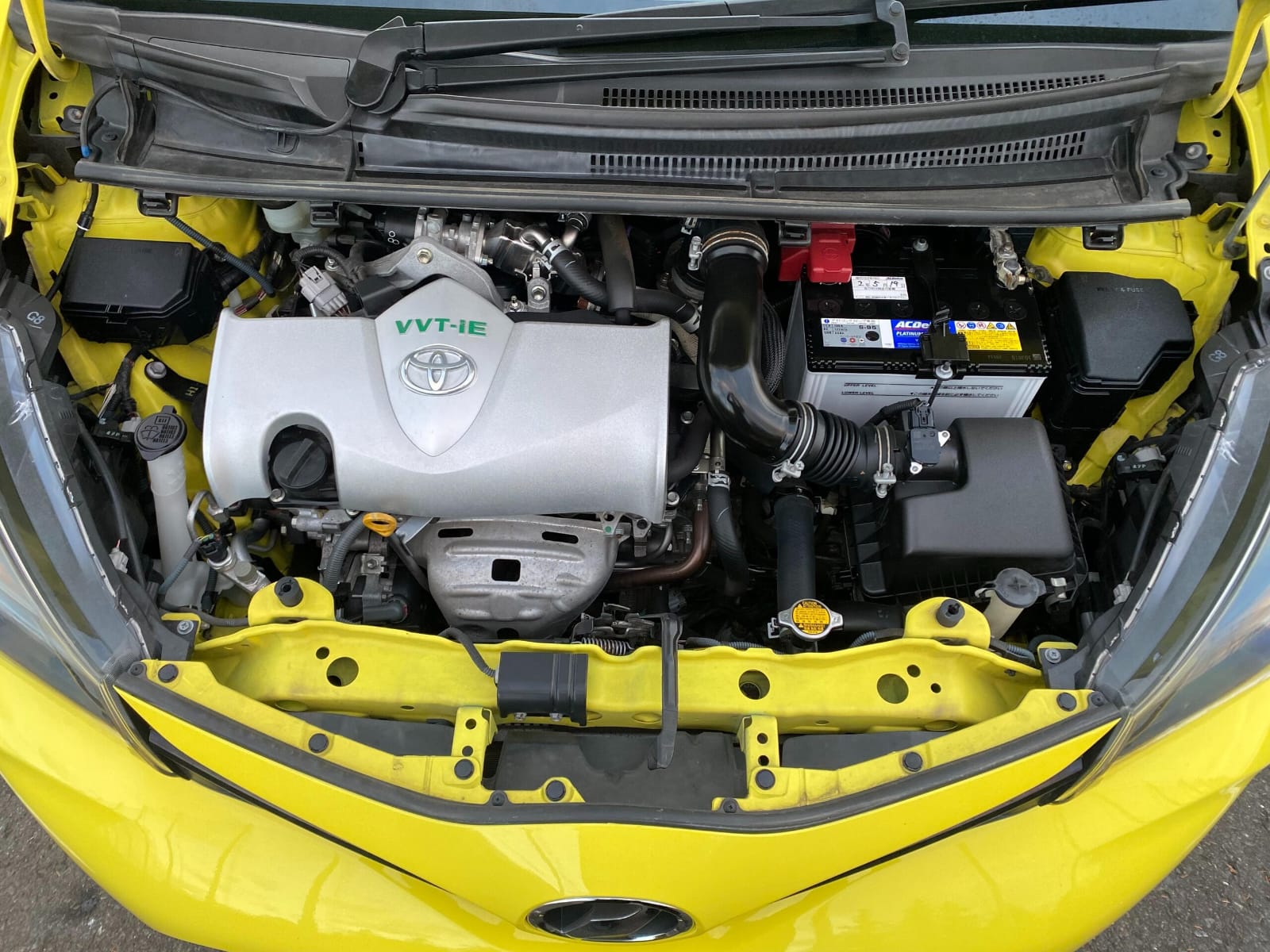 2014 Toyota Vitz